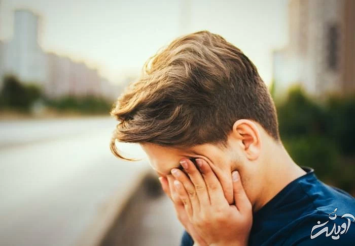 خستگی مزمن چشم یکی از نشانه های دیابت خستگی چشم ها